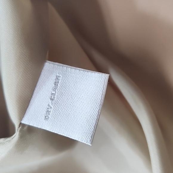 Charter Club tan hooded women's jacket Size: M - Picture 4 of 6